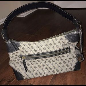 Dooney & Bourke Purse